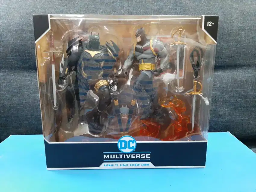 DC Multiverse Batman VS Azrael Batman Armor