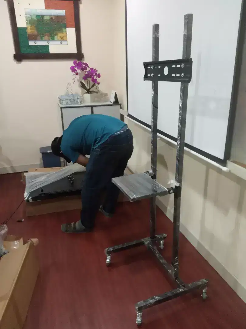 Breket TV standing+pasang