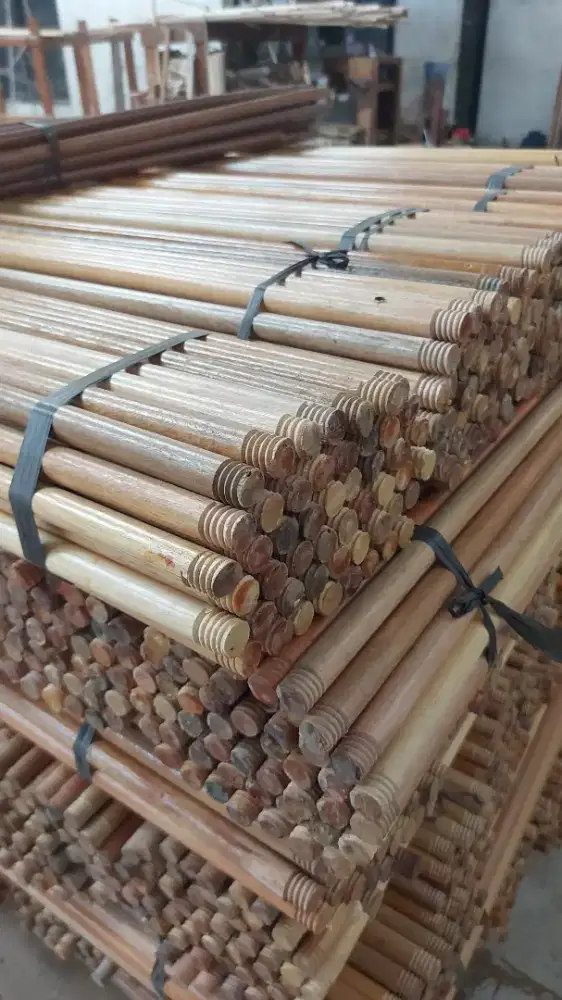 Gagang pel cat/dowel pel cat/gagang pel