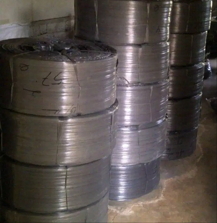 Tali Rafia/Tali Rumput Jepang