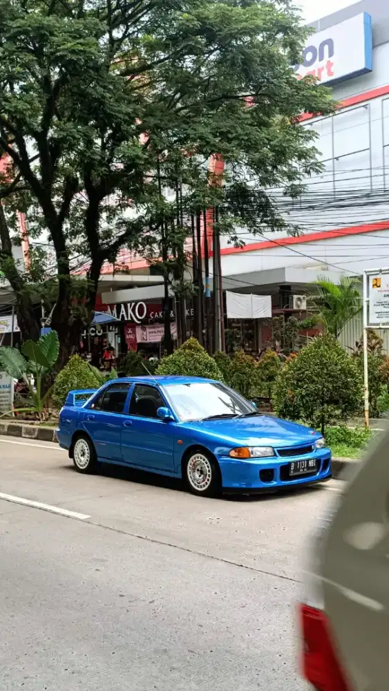 Lancer 1995 - Mobil Murah Dengan Harga Terbaik - OLX.co.id