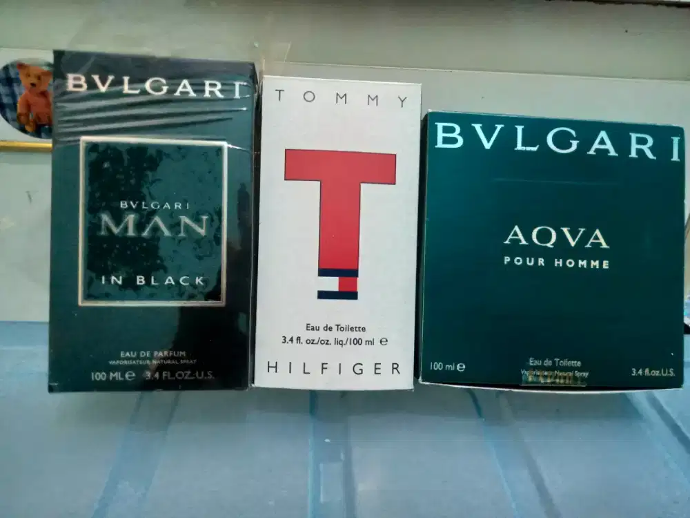 dus & botol parfum bekas