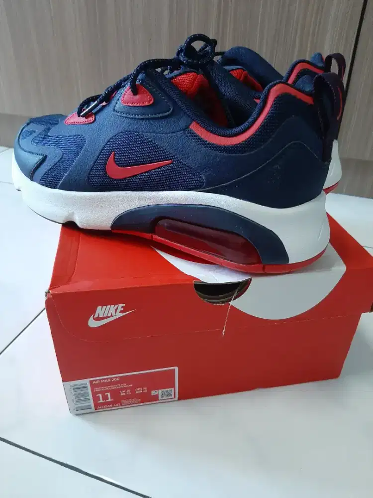Nike Airmax 200 warna navy combine red,size UK 10,rare item