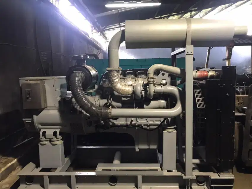 Genset MAN 200 kva  type open rekondisi