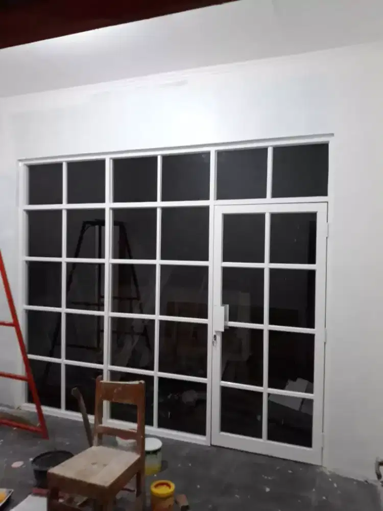 Pintu kaca perumahan aluminium kotak-kotak jendela