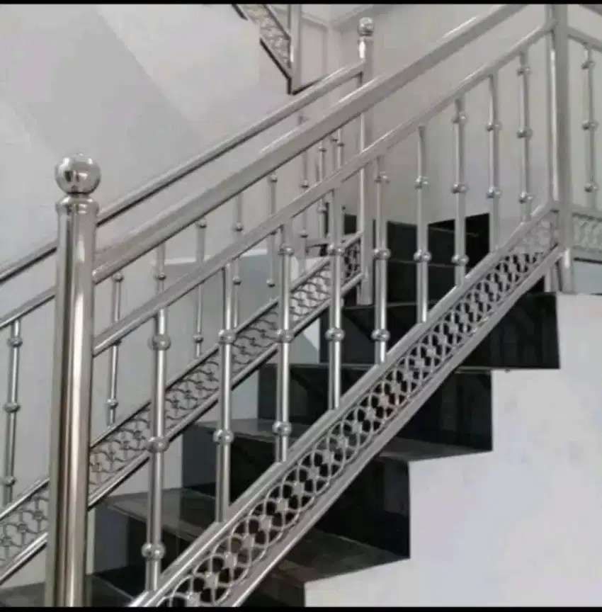 Reling Tangga Steanlis Steel