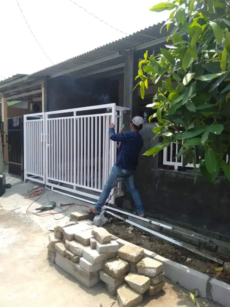 Pagar rumah minimalis modern terbaru