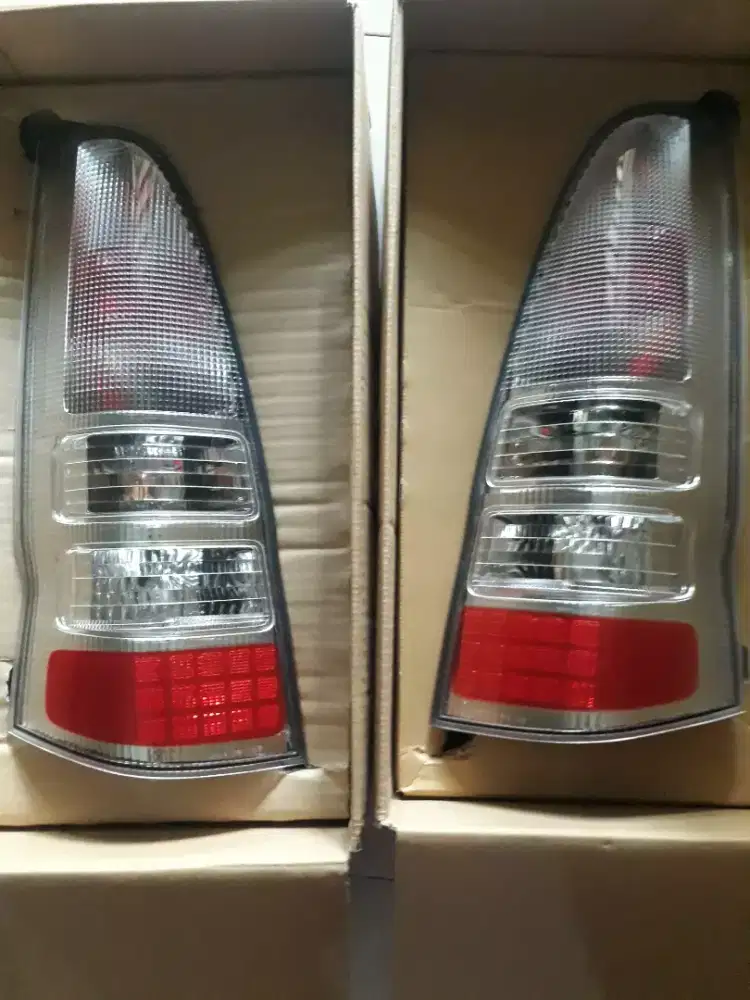 Stoplamp Nissan Serena Autech C24