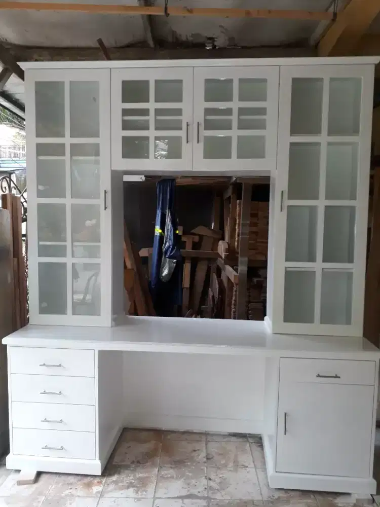 Lemari buffet ukurn 220x200 bhn dr m ultplex 18 ml fising cat duco