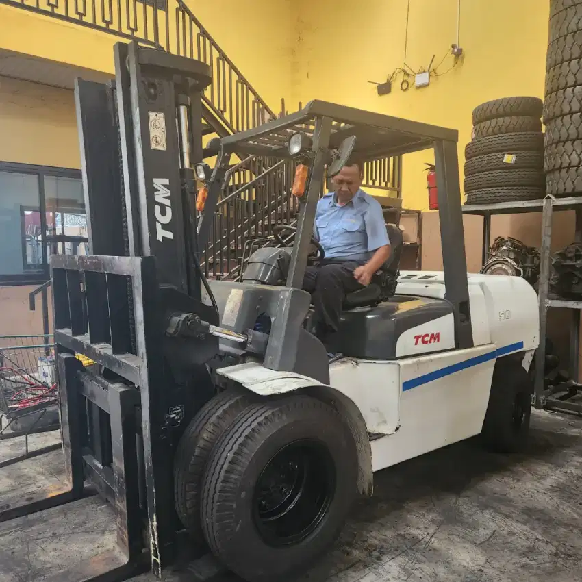 FORKLIFT 5 TON 3 METER FD50T9 TCM MATIC TAHUN 2018