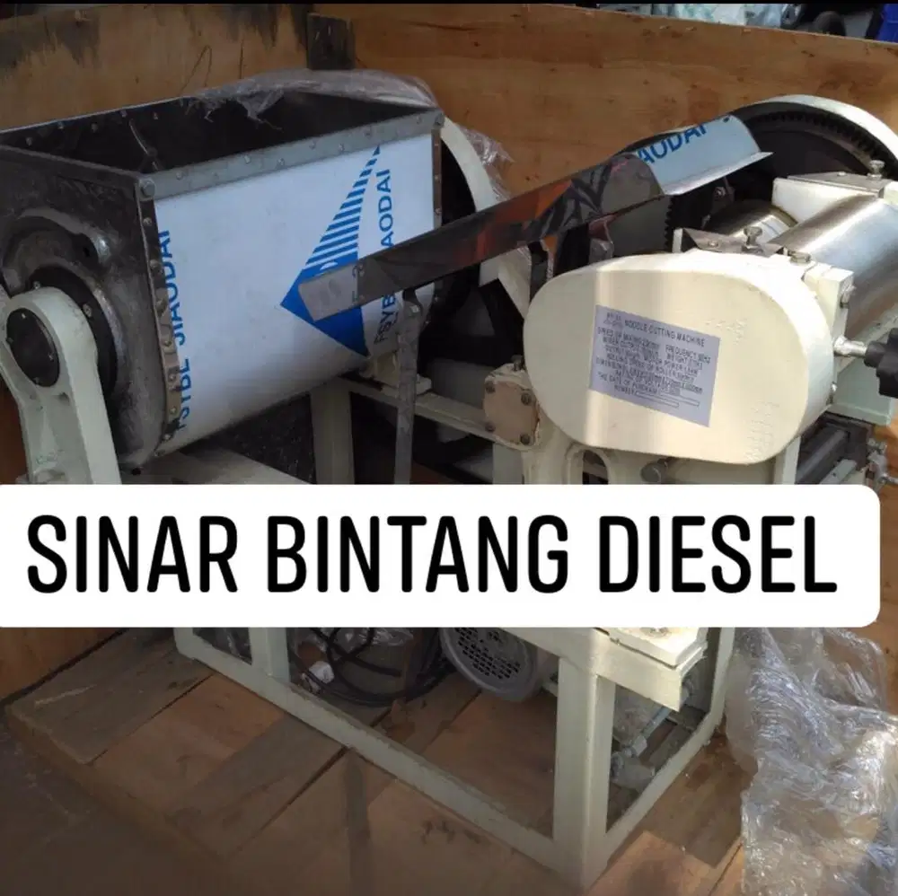 Mesin Penggilingan Mie & Pengaduk Adonan Mie