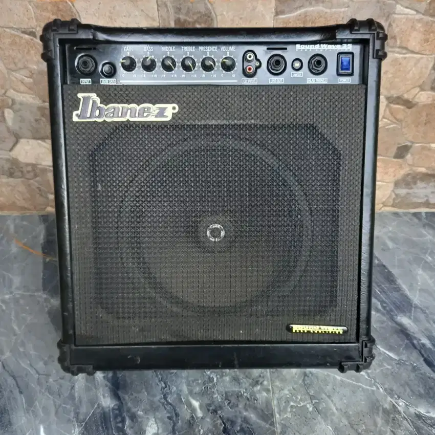 Amplifier Gitar Bass sound Wave 35

Sw35