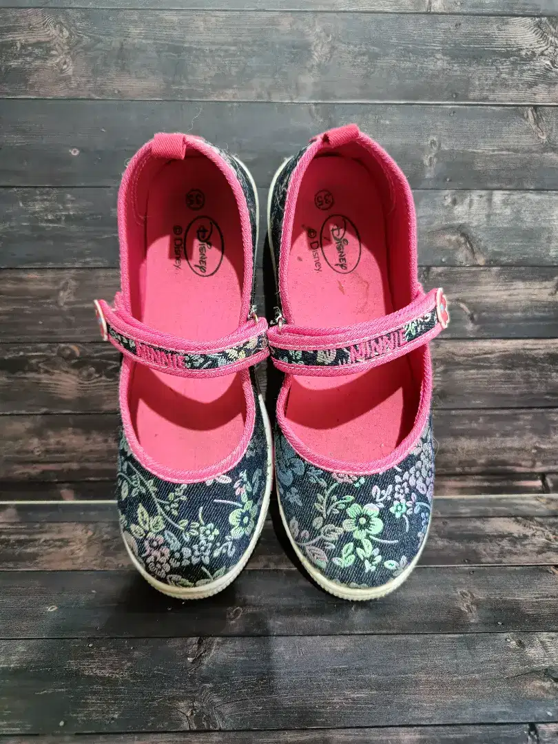 SEPATU ANAK PEREMPUAN / SEPATU MINNIE DISNEY UK. 35