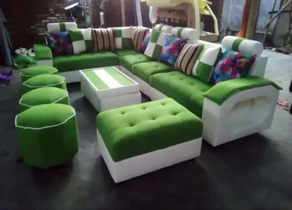 Sofa minimalis beranak puk 4