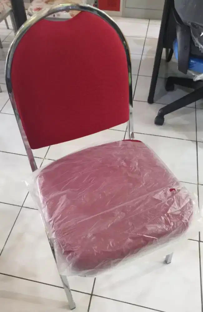 KURSI FUTURA SERI 408