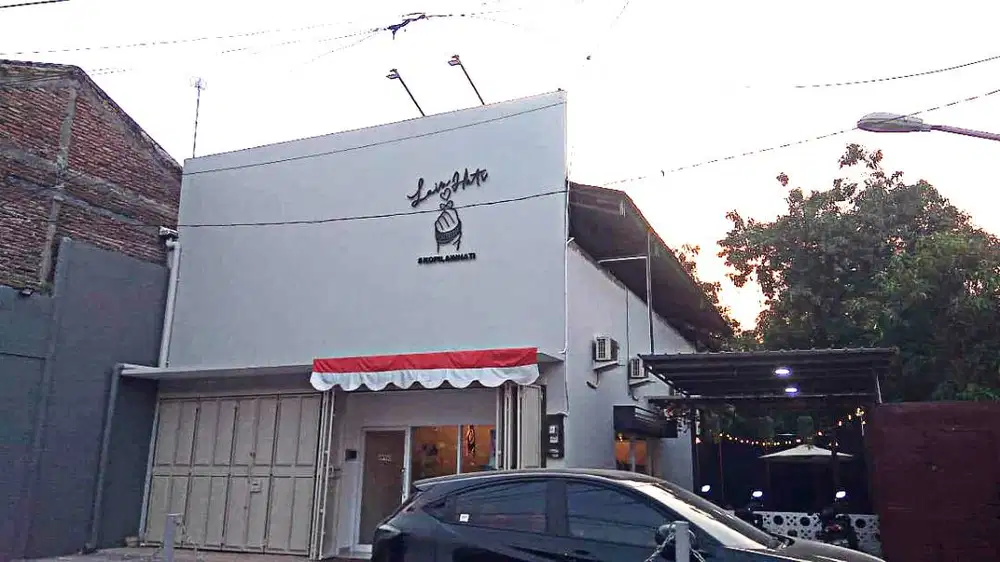 Huruf Timbul Untuk Usaha Anda