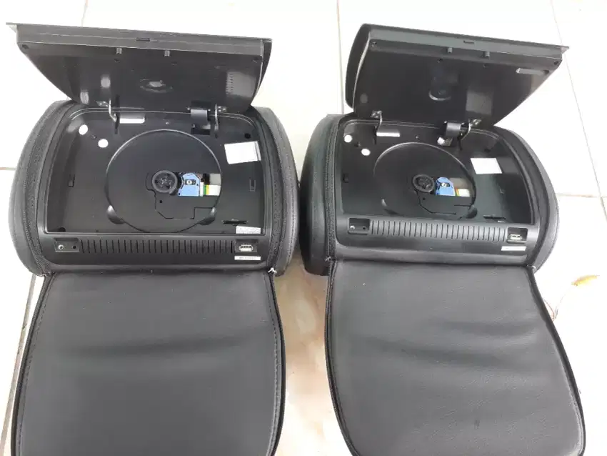 Headrest warna hitam langsung bisa dvd usb mp3 cd vcd tv