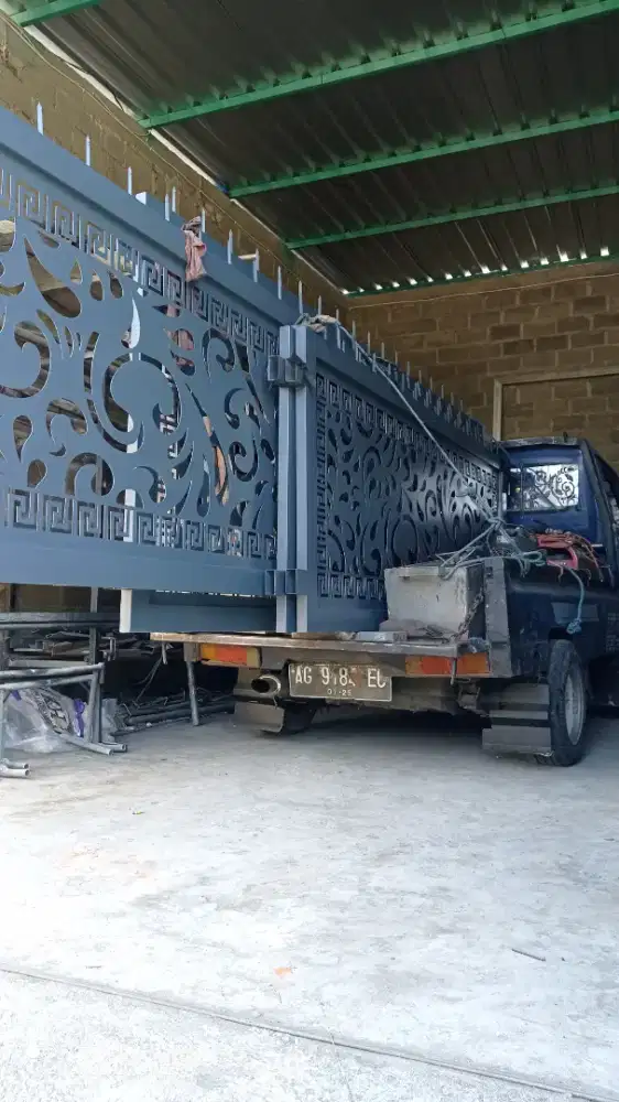 pintu pagar besi dg motif cuting plasma
