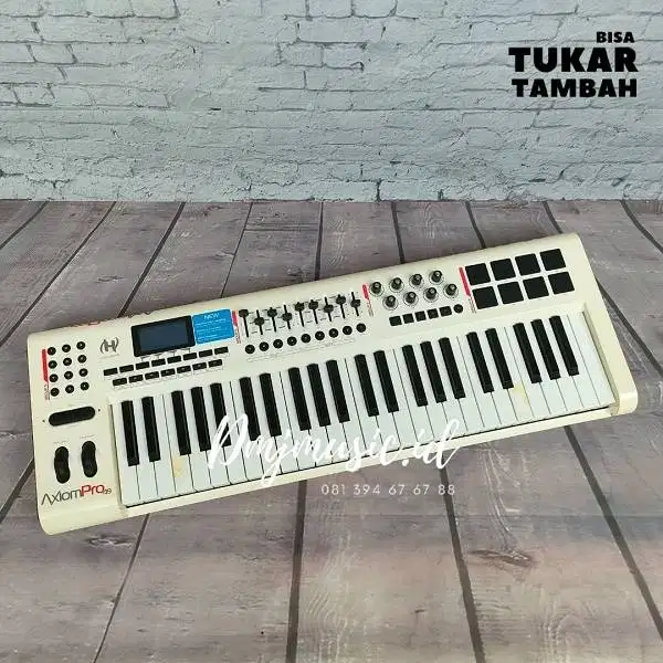 M-Audio Axiom Pro 49 USB/MIDI Controller