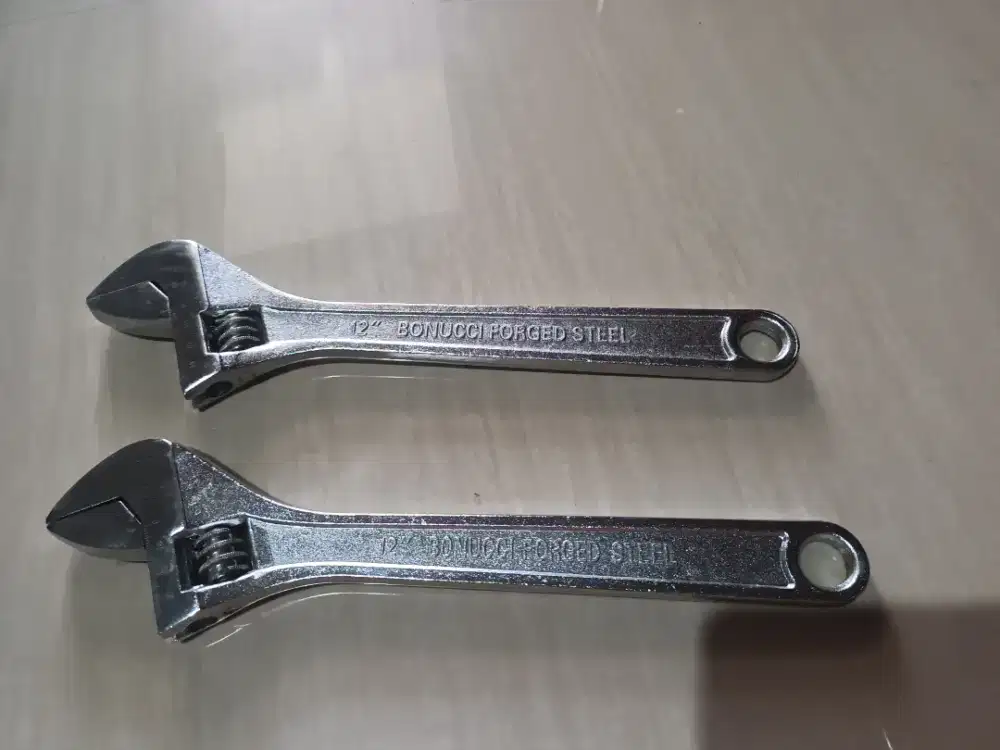 Kunci bago / kunci inggris 12 inc kondisi baru