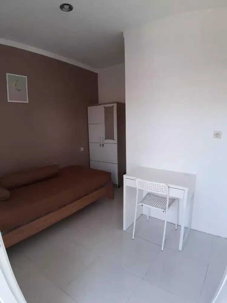 Kost Arinda Pria, Wanita Pondok Aren Bintaro