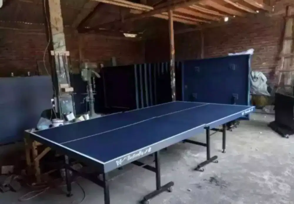 Meja pingpong/ meja tenis
