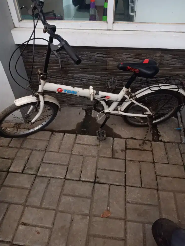 Sepeda lipat merk Tori  kondisi normal