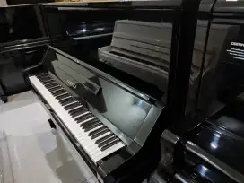 Piano Yamaha UX Japan spcial edition