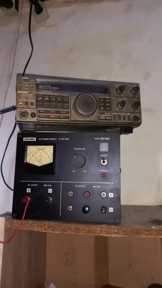 RADIO HT SSB DIBELI CARI BARANG BAYAR TUNAI