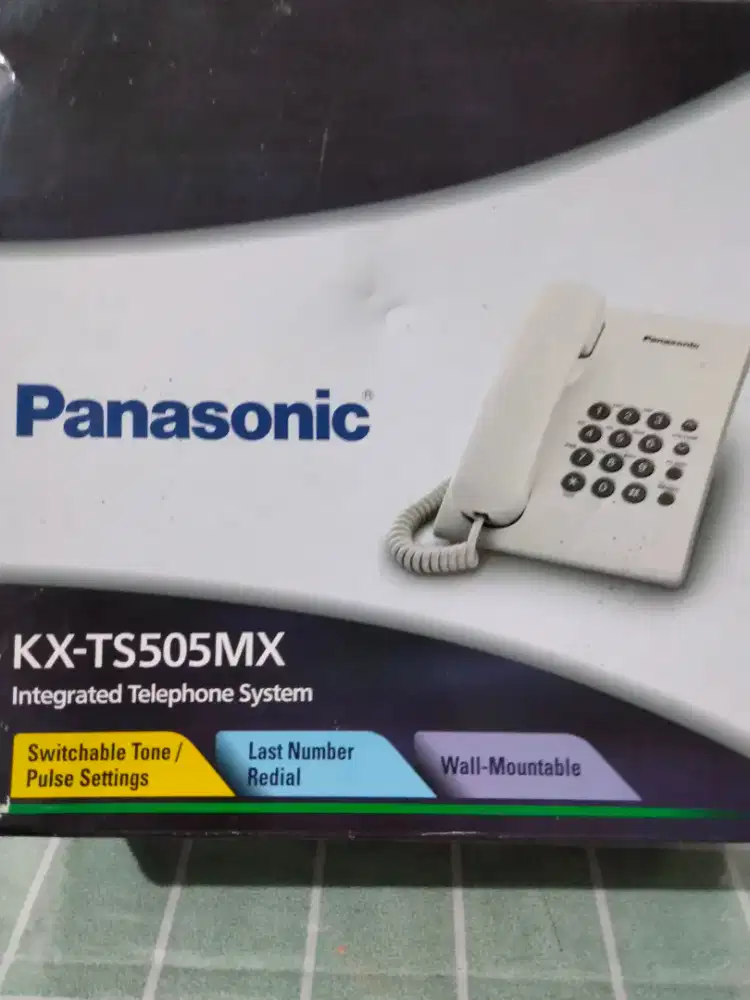 Telepon merk Panasonic KX-TS505MX
