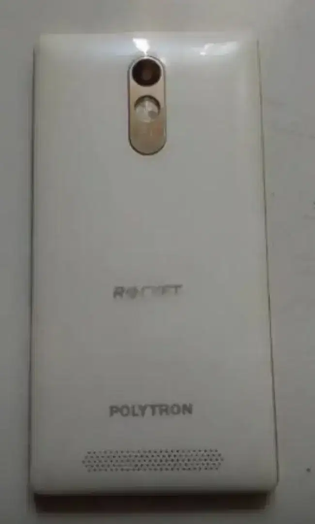 Polytron rockets 3G,putih,msh nyala ganti batre doang,1 tngn dr baru.