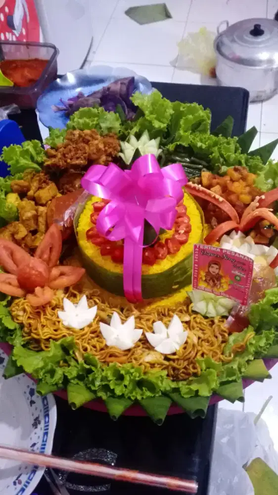 Tumpeng termurah berkwalitas lauk melimpah catering dnj