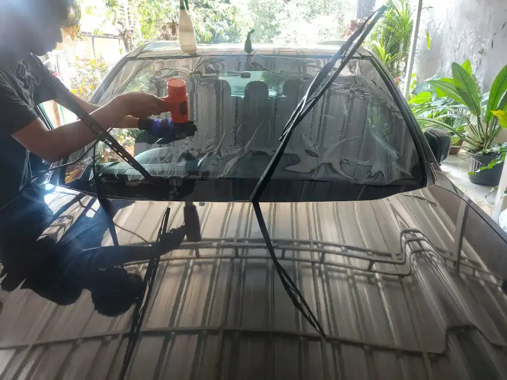 kaca film mobil brand terbaik dan jasa pasang panggilan