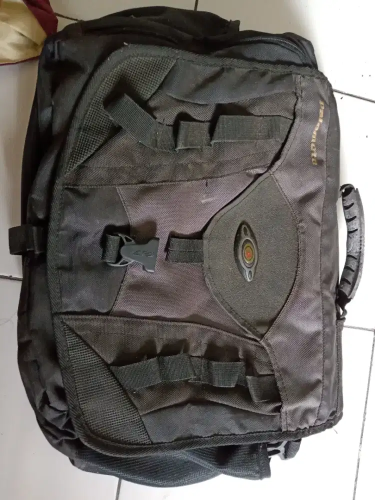 Tas Rei Type Palometa Masih Bagus