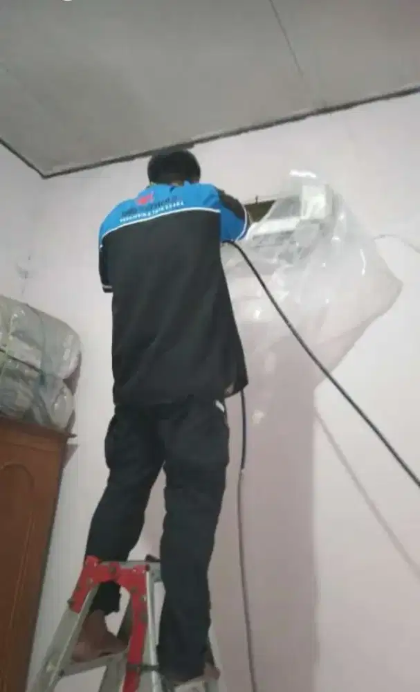 Cuci AC panggilan bergransi