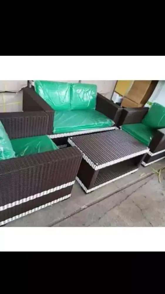 menerima pemesanan.bikin sofa&amp;kursi jok  dan perbaikan (meubel)