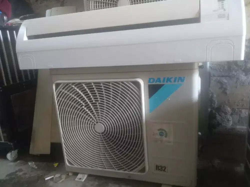 Ac daikin 1/2 pk R32