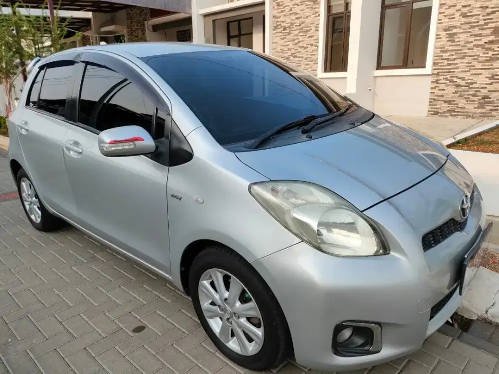 Yaris J Matic 2012 Mobil Bekas 913817352