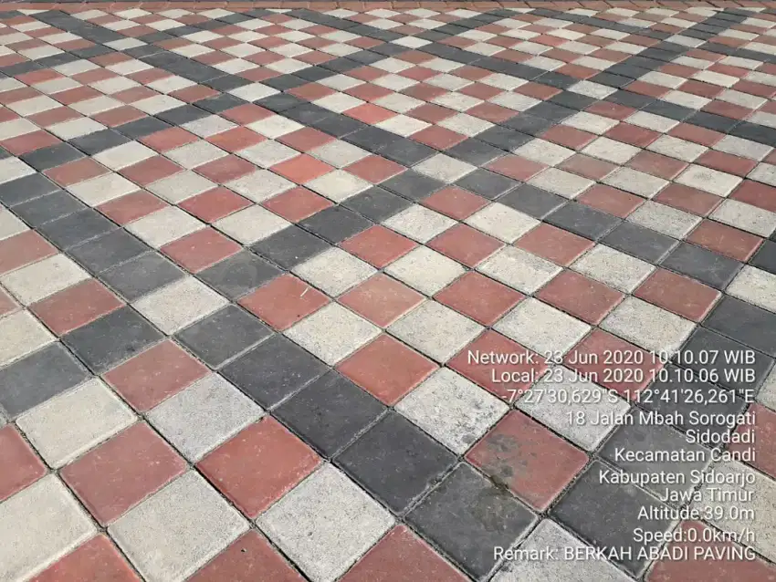 Paving Stones Warna Motif