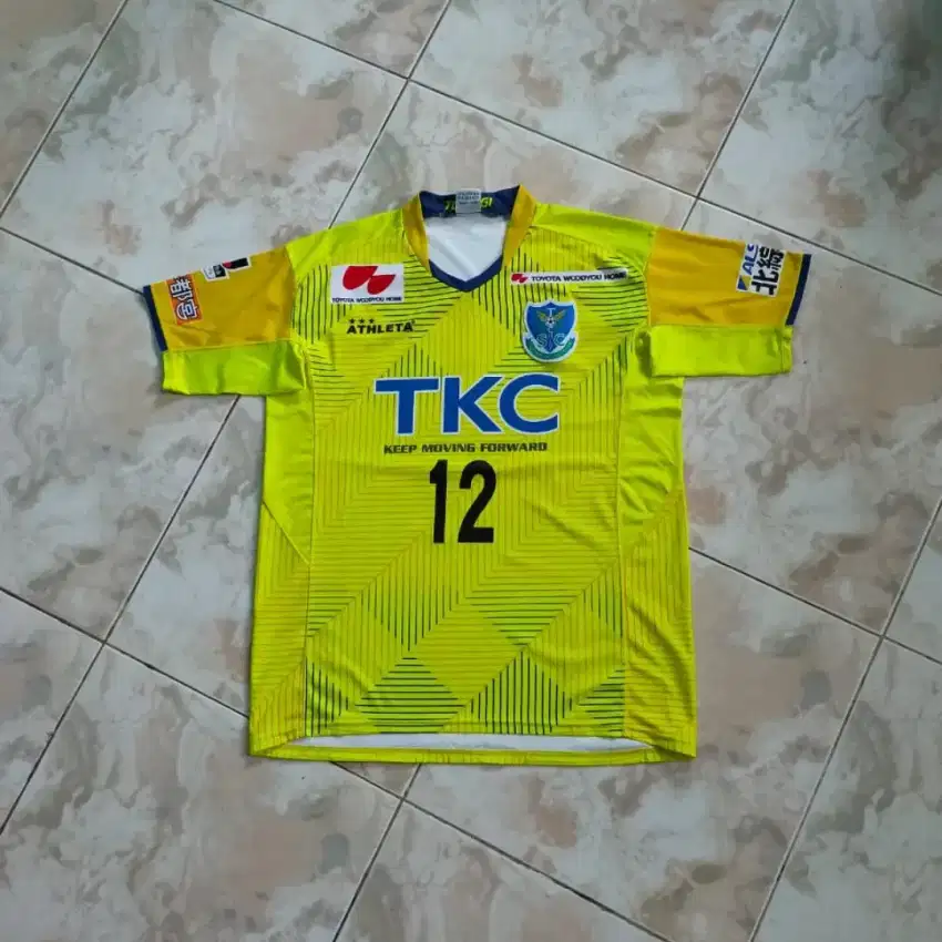 Jersey Bola Togichi SC Home 2018