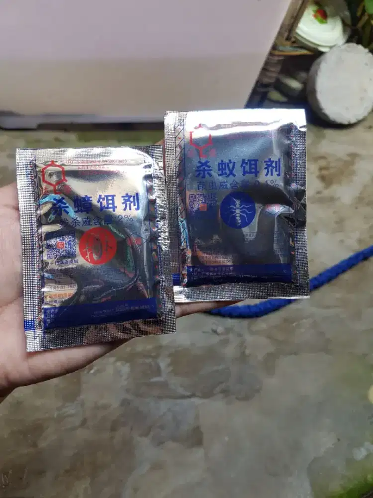 RH obat kecoa & semut