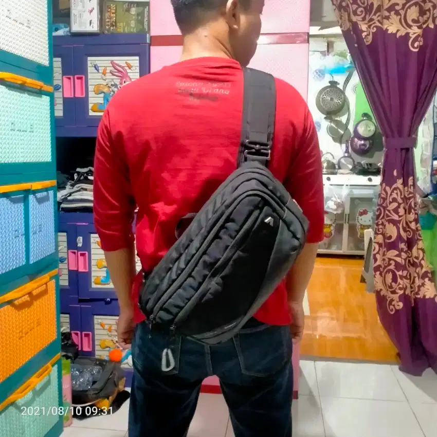 Tas selempang kalibre original
