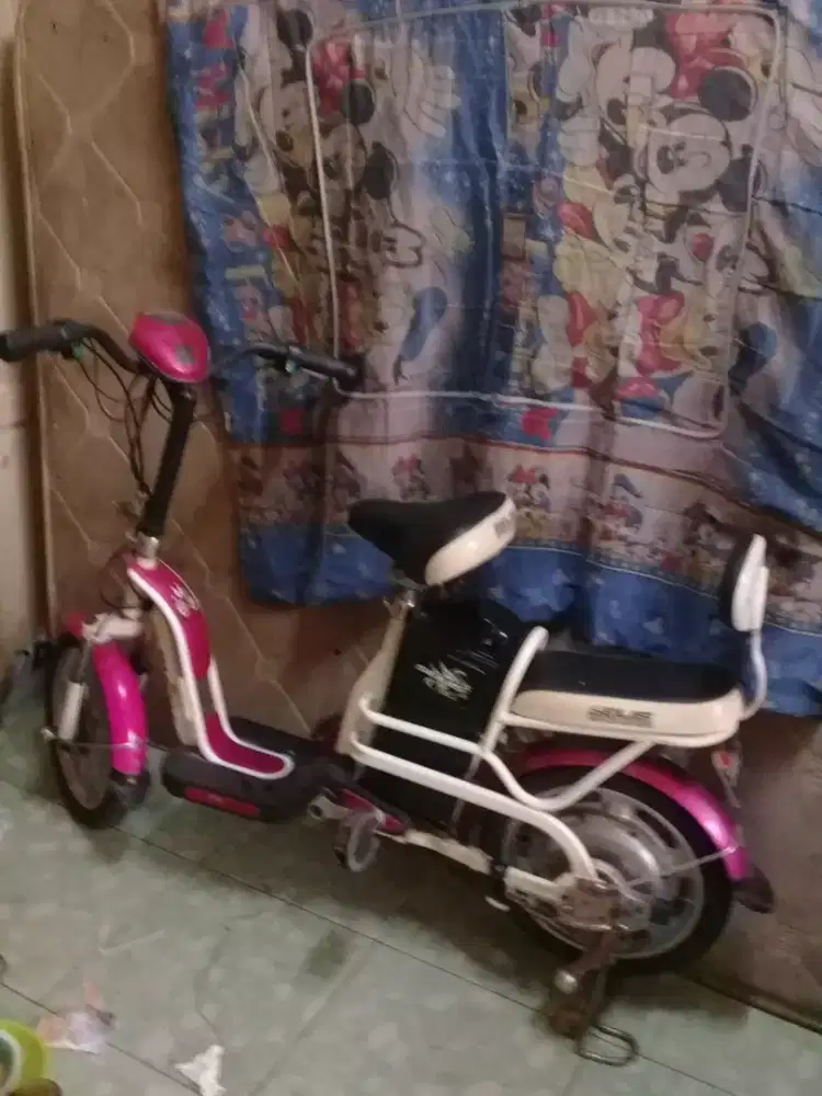 Sepeda Listrik Serlis