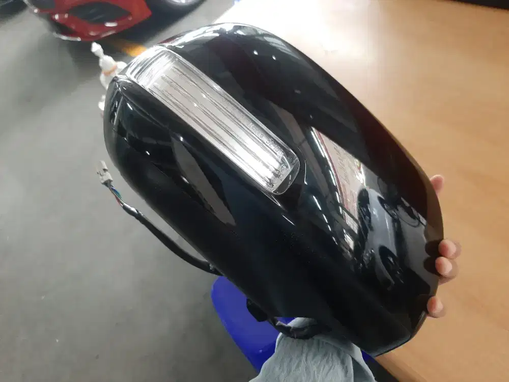 Kaca Spion Mobil Toyota Alphard