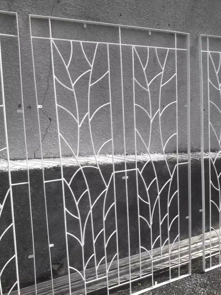 Teralis jendela teralis besi