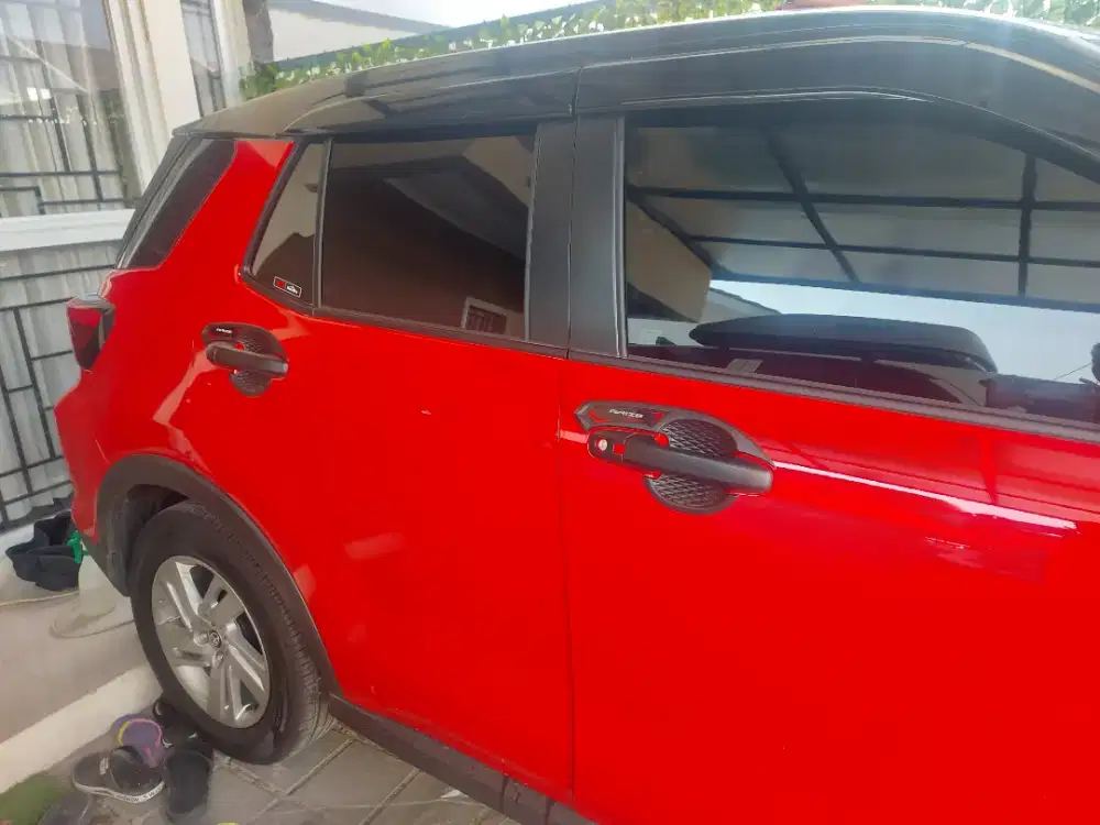 kaca film mobil panggilan ke lokasi anda