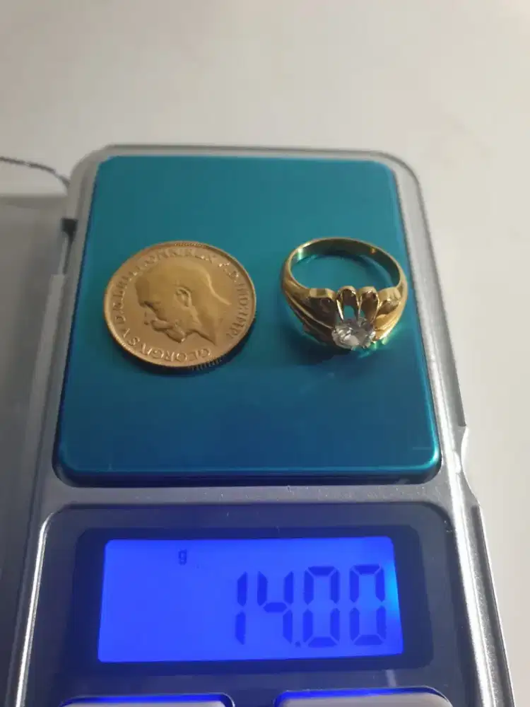 Terima jual-beli emas dan berlian dengan harga tinggi