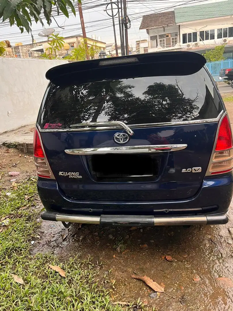 Toyota Kijang Innova 2007