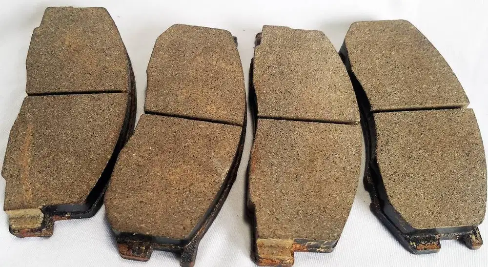 Kampas Rem Depan Kijang Super / 5K / Kijang Kapsul / 7K Set original E