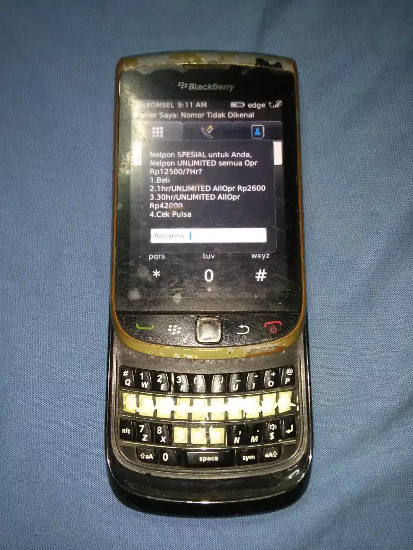 blackberry 9800 deskripsi